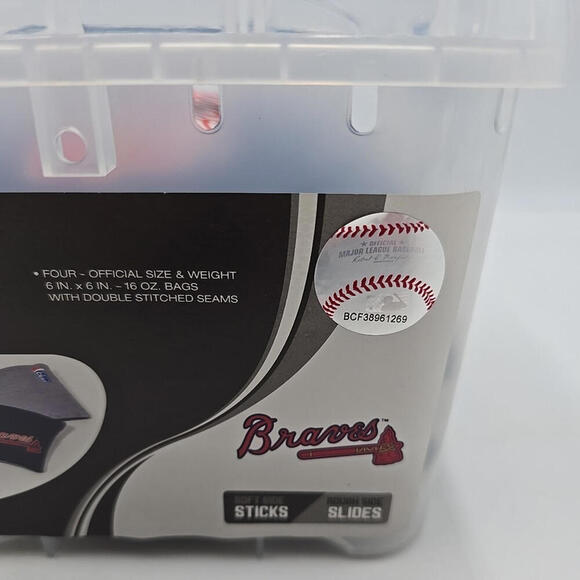 Braves MLB Atlanta Corn Hole Bean Bags (SET OF 4) with Case - Picture 3 of 8